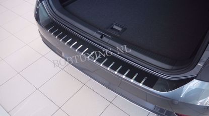 Picture of Carbon rvs bumperbescherming Volkswagen golf 7 (5 deur) 2012-2019