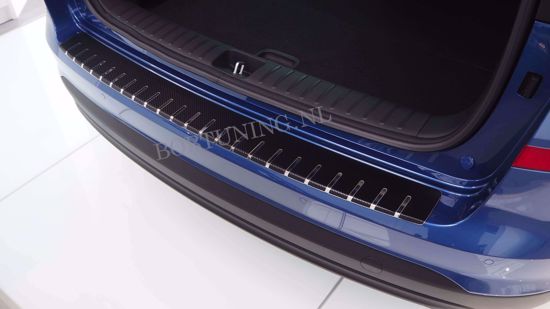 Afbeeldingen van Carbon rvs bumperbescherming Hyundai i40 (kombi) 2012-2019