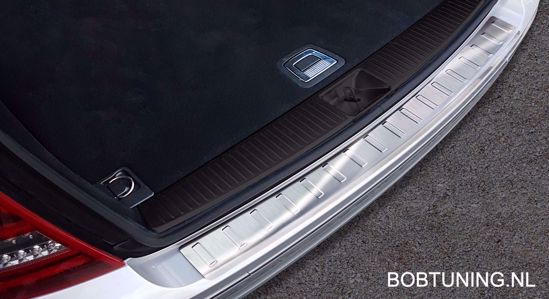 Afbeeldingen van Rvs bumperbescherming Mercedes c-klasse s204 (kombi) 2011-2014
