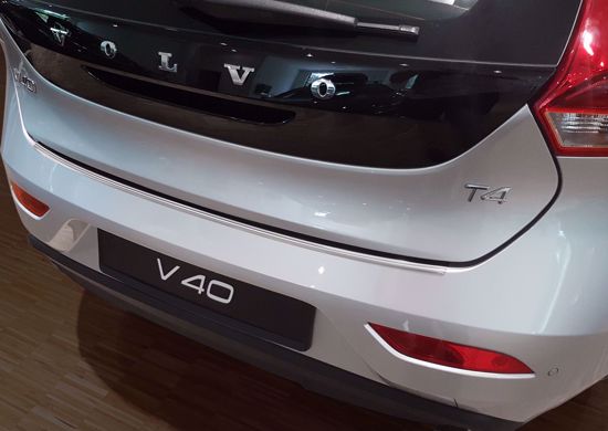 Afbeeldingen van Rvs bumperbescherming Volvo V40 2016-