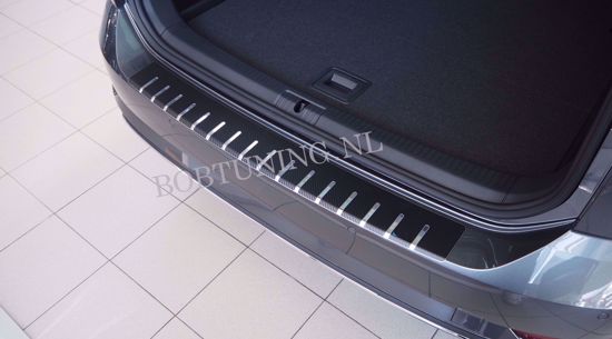 Picture of Carbon rvs bumperbescherming Volkswagen Golf 8 (5 deur) 2020+