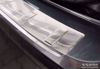 Detail van RVS bumperbescherming Volkswagen Caddy 2020- op de achterbumper