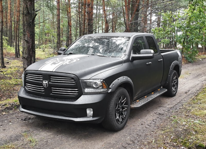 Picture of Side Steps Chaos Zwart Staal Dodge Ram 1500 | 2009-2018 (QUAD CAB) 200CM