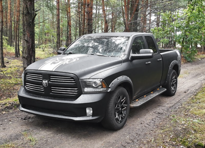 Picture of Side Steps Chaos Zwart Staal Dodge Ram 1500 | 2009-2018 (QUAD CAB) (CREW CAB) 200CM