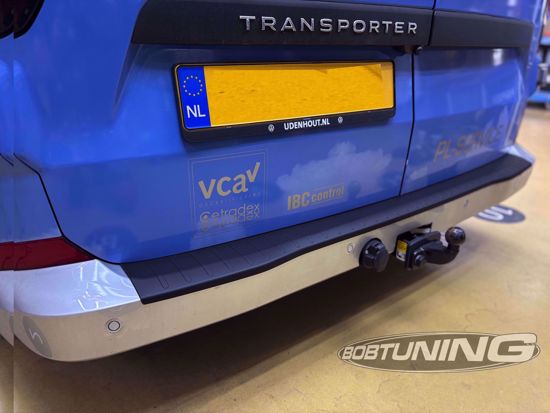 Afbeeldingen van Kunststof bumperbescherming Volkswagen Transporter T7 | Ford Transit Custom 2025-