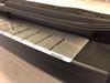 Detail RVS bumperbescherming Volkswagen Crafter II 2016-heden met omgebogen rand